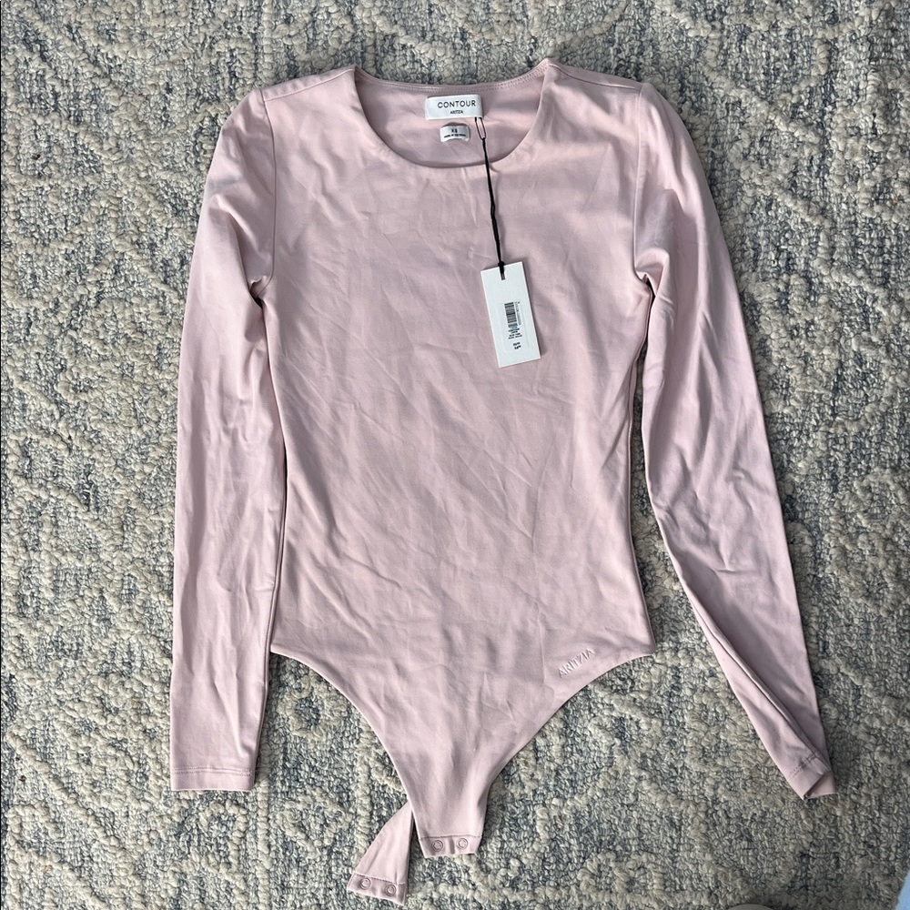 Aritzia Blush Long Sleeve Bodysuit